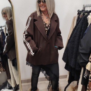 Veste femme - Vickky Choco - oversize chocolat à boutons – style tailleur